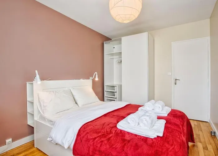 Belle Vaucelles • Rénové Et Design • Parking, Wifi Apartamento